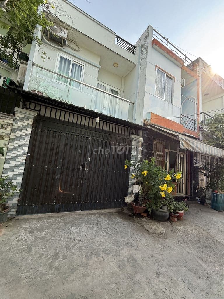 GẤP BÁN- HẺM XE HƠI- TỈNH LỘ 10-4.1x13, Nở Hậu 4.3–3.58 Tỷ- Bình Tân