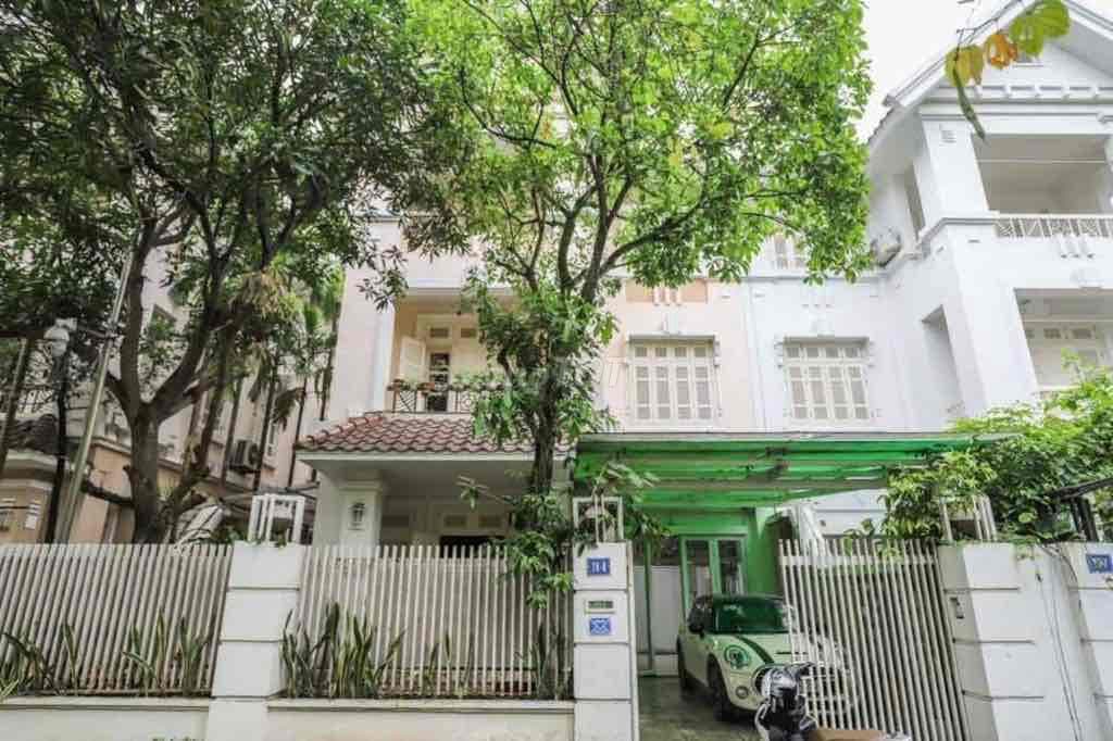 BIỆT THỰ CIPUTRA - VỊ TRÍ VIP, SANG TRỌNG VÀ ĐẲNG CÂP. - Ảnh 2