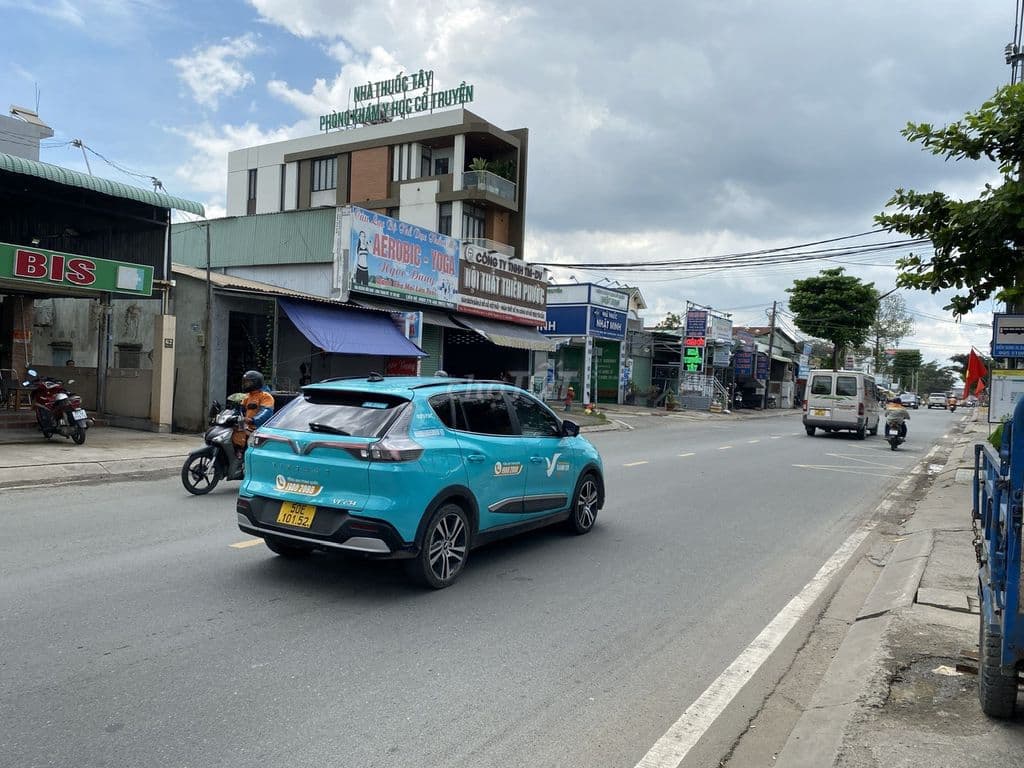 Bán đất góc 2 mặt tiền, 64 Hoàng Hữu Nam, Thủ Đức. Sổ hồng riêng - Ảnh 3