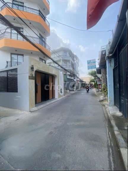 NHÀ MẶT TIỀN 2 LẦU Q. TÂN BÌNH, DT 8x6m GA METRO 150M, CHỈ 5.15 TỶ