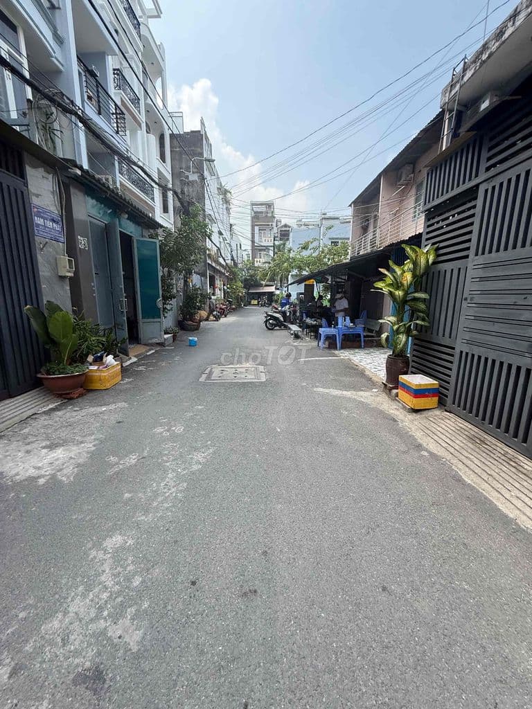 Bán Nhà Hẻm Xe Hơi - Cách MT 20m - Trệt 3 Lầu - Ngay Lê Đức Thọ - Ảnh 3