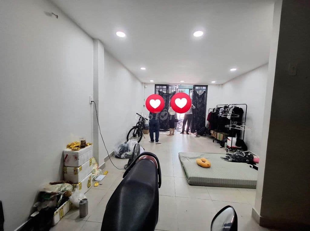 CHỈ 6 TỶ 2 CÓ NHÀ SÁT MẶT TIỀN NGÔ QUYỀN TRUNG TÂM QUẬN 10. - Ảnh 2