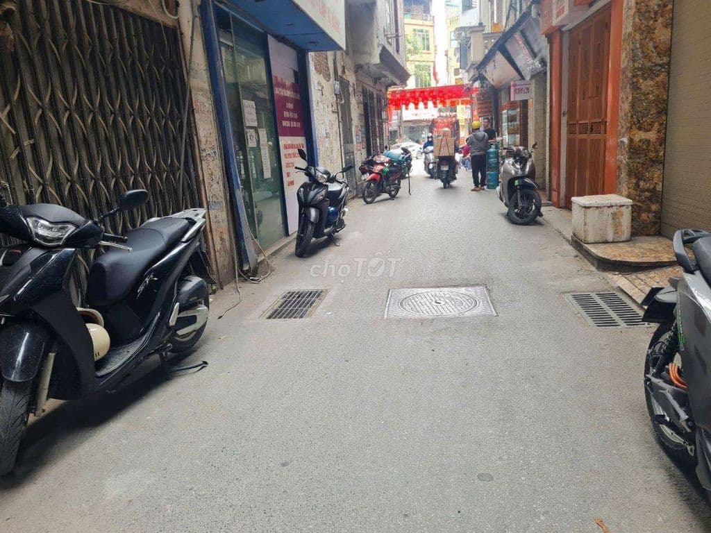 Lê Thanh Nghị, 53m x 5tầng,nhà ngay cạnh phố oto tránh - Ảnh 2