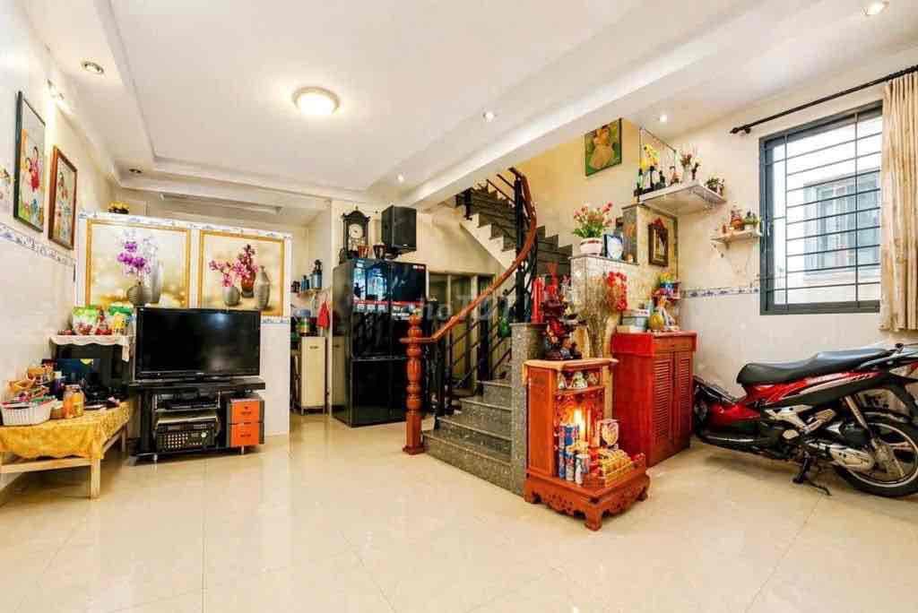 MT Chợ, MTKD Phú Thọ Hoà 2 tầng 40m2 ngang 4.9 giá 5.4 tỷ TL - Ảnh 2