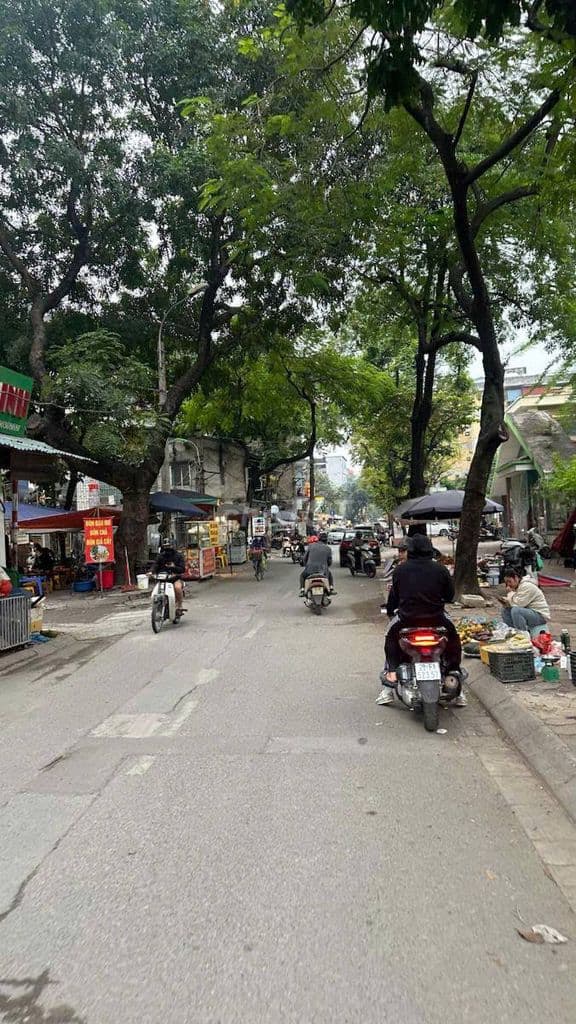 Bán nhà Mai Dịch–Doãn Kế Thiện 7T Thang máy ô tô đỗ cửa 10m ôtô tránh - Ảnh 2
