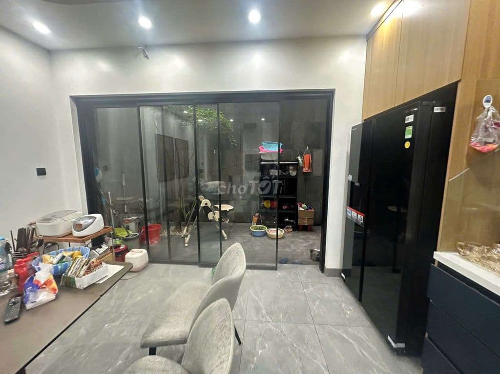 CHÍNH CHỦ CẦN BÁN NHÀ LK KĐT VĂN PHÚ HÀ ĐÔNG THANG MÁY