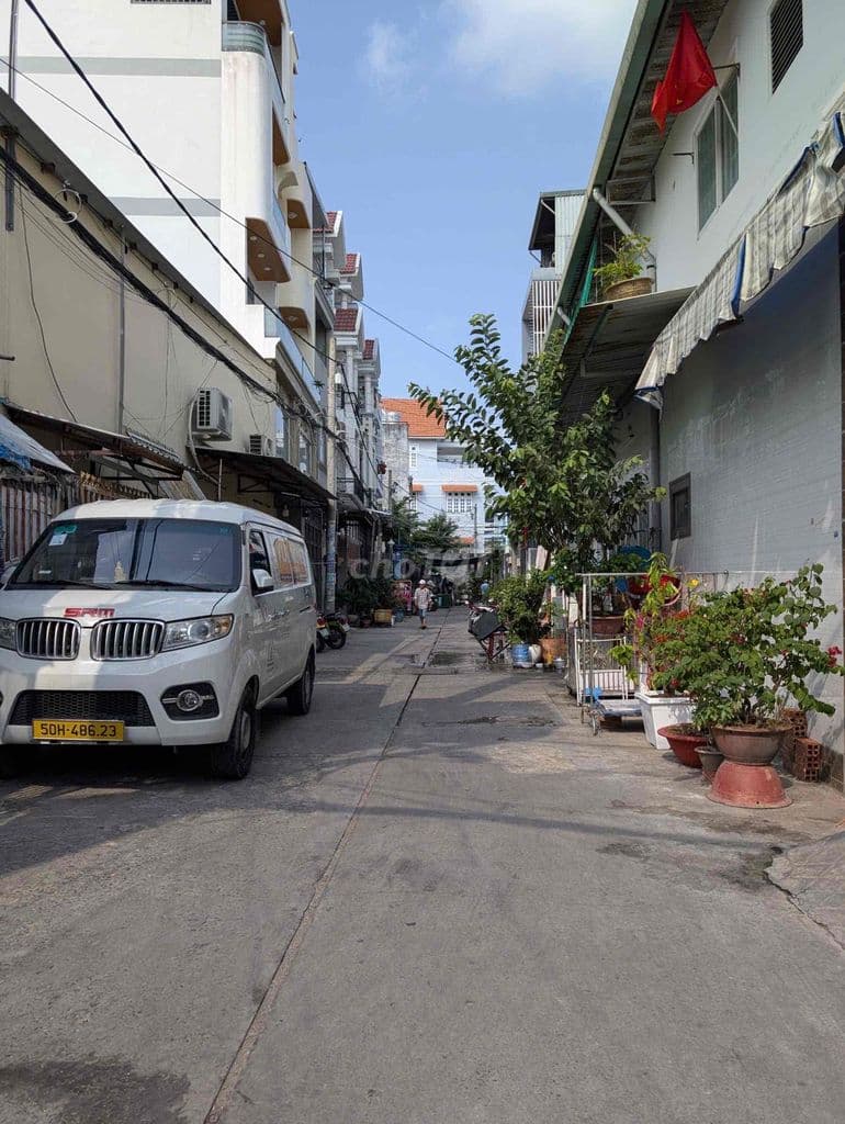 Chính chủ bán nhà 2 mặt tiền hẻm 530 Tỉnh Lộ 10, bình trị đông B.