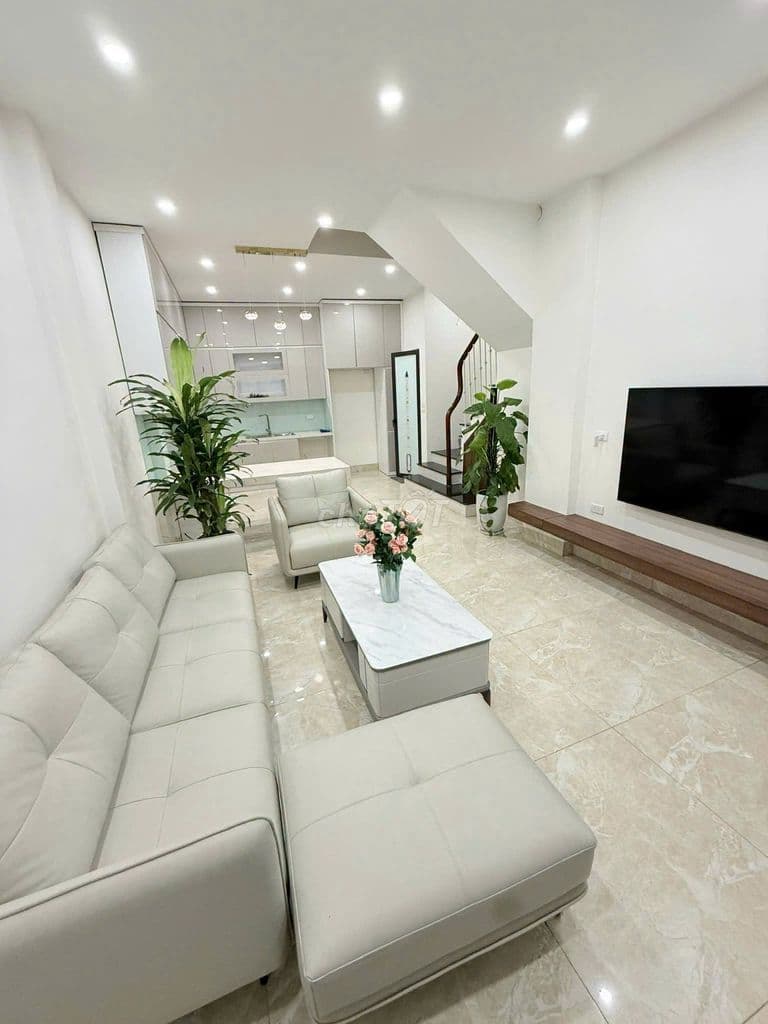 Nhà mới xây 42m2 5 tầng Mỹ Đình, kinh doanh sầm uất, 9.5 tỷ - Ảnh 2