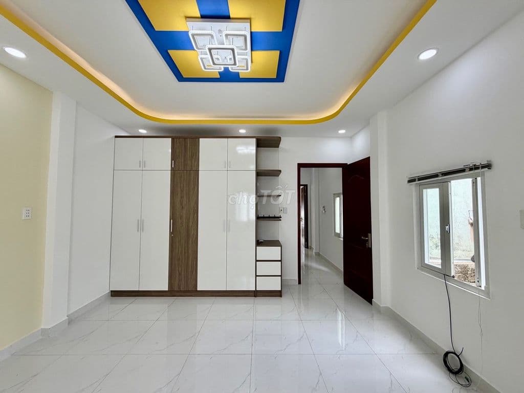 NHÀ MỚI XÂY, TRUNG TÂM BTHẠNH GẦN ĐƯỜNG LỚN DT GẦN 60M2 MÀ CHỈ 6,79 tỷ - Ảnh 3