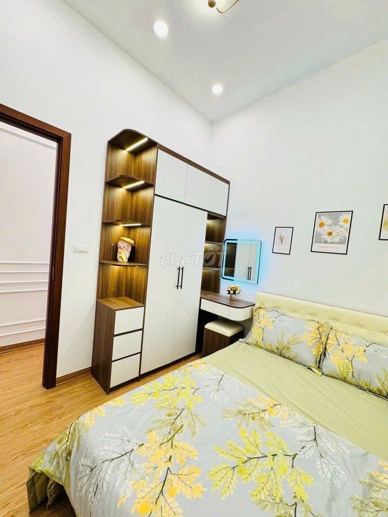 5 tỷ - CĂN TẬP THỂ ĐỐNG ĐA–GẦN CHÙA BỘC–TÂY SƠN–THÁI HÀ, SIÊU TIỆN ÍCH - Ảnh 2
