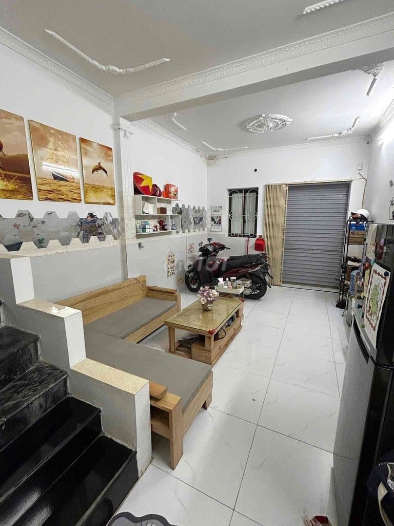 Nhà mới – giá chỉ hơn 600 tr cơ hội hiếm! TẢ THANH OAI- cầu tó KIM GIA