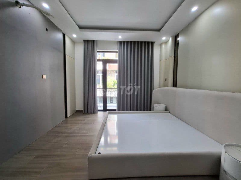NHỈN 7 TỶ THANG MÁY MỚI CỨNG HẺM 5M GÒ DẦU DT: 4X14 4 TẦNG ST 5PN 5WC - Ảnh 2