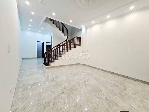 bán nhà 5 tầng Long Biên gần AEON - Ảnh 2