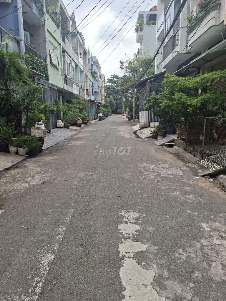 Nhà Bán Lê Trọng Tấn - Tân Phú - 56m2 - sổ hồng riêng - giá tốt hơn 4T