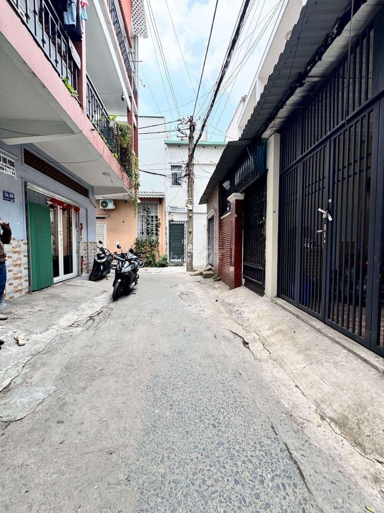 Nhà Dt : 46 m2, Đặng Văn Ngữ Phú Nhuận, - Ảnh 2