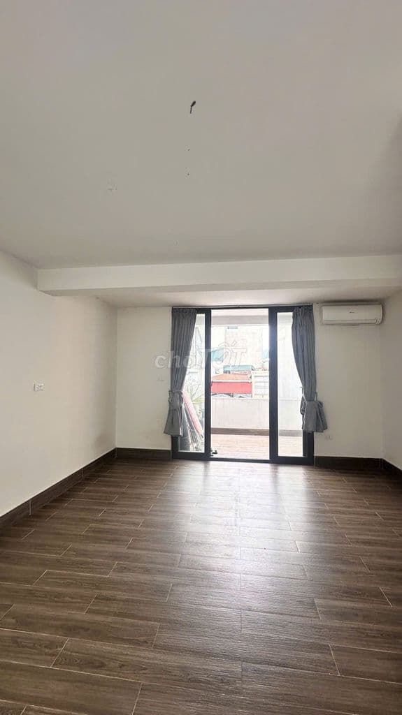 BÁN NHÀ - TT ĐỐNG ĐA - GẦN HỒ -RỘNG RÃI - THOÁNG MÁT - NHIỀU TIỆN ÍCH - Ảnh 2