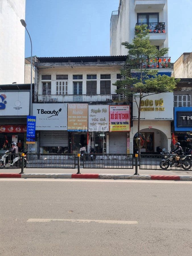 Tôi bán nhà TÔN ĐỨC THẮNG 25M2 5 tầng KINH DOANH - 20M RA PHỐ 5,6TỶ