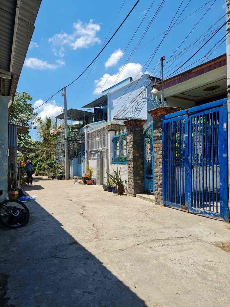 nhà 61 m2 gác lững Lê văn Lương Phức Kiển Nhà Bè - Ảnh 2