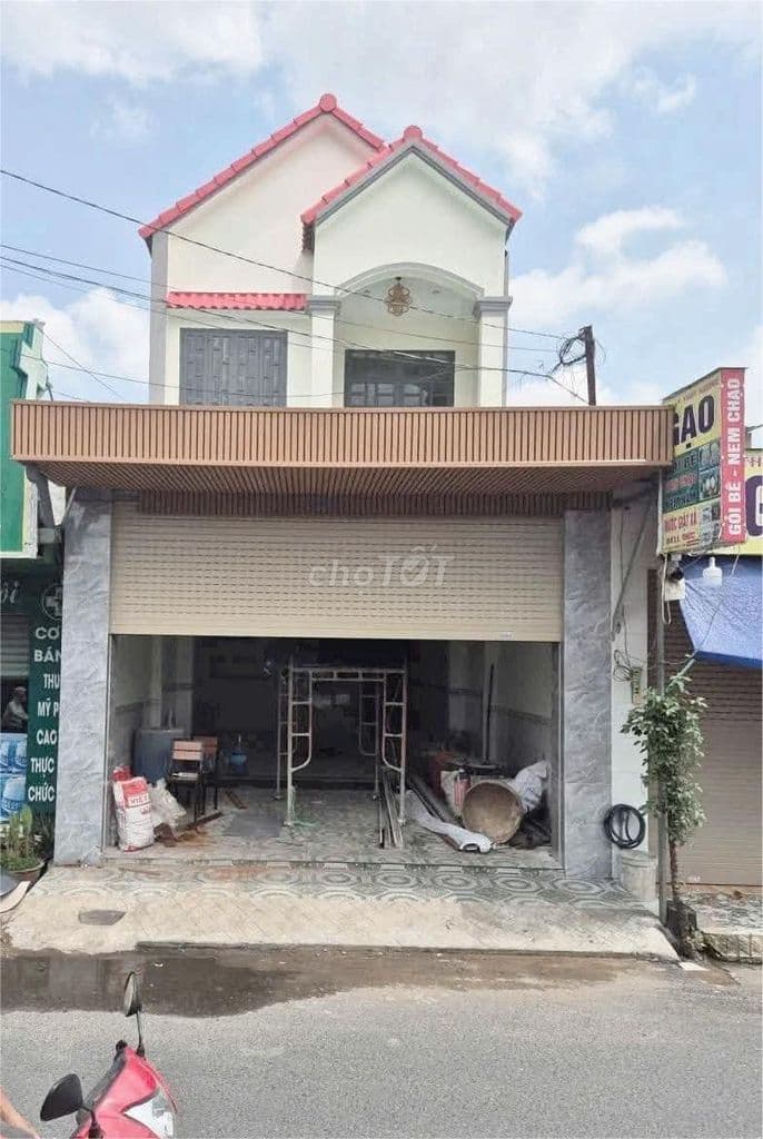 Chủ Bán Cắt Lỗ Nhà Mặt Tiền Chợ Qui Đức - Giá 1Tỷ070Triệu