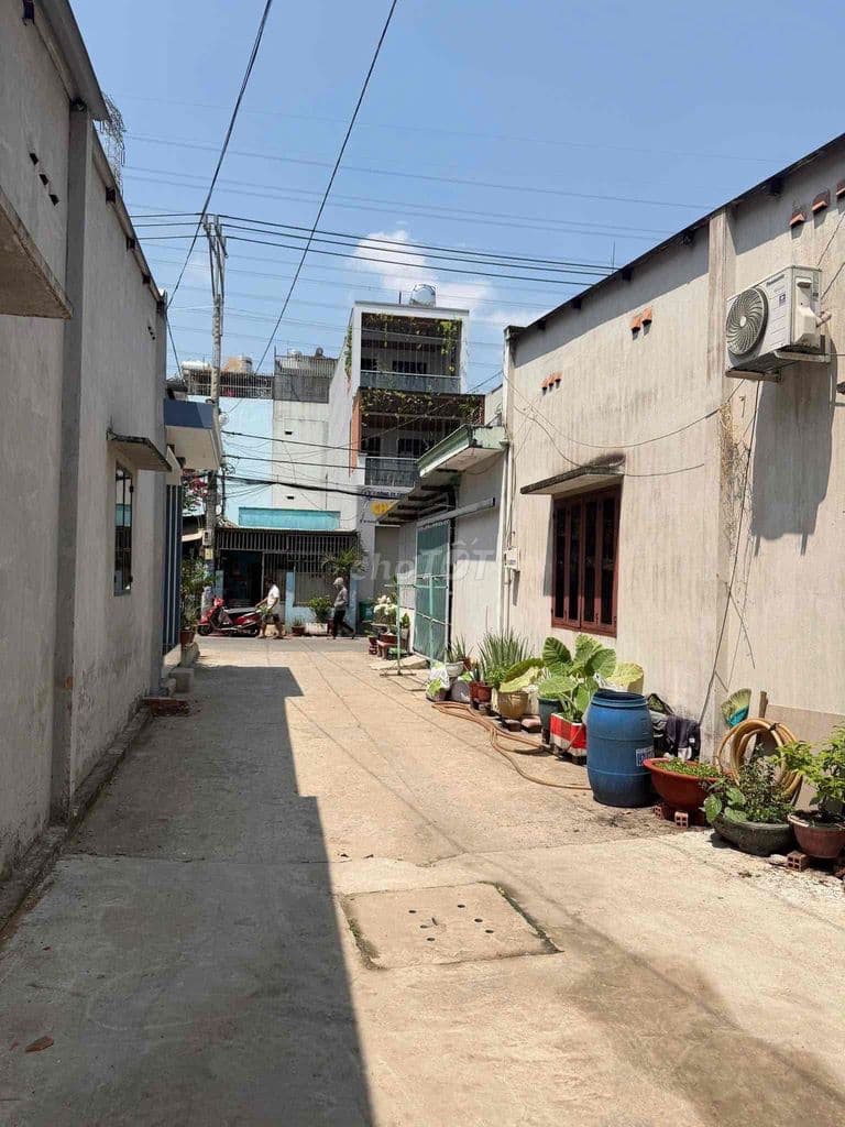 NHÀ SỔ HỒNG RIÊNG 4M x 12M GIÁ NHƯ VI BẰNG CẤP 4 ĐÚC LỮNG - Ảnh 3