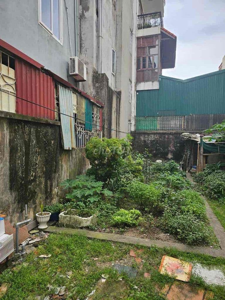 Hơn 15tr/m2 có thửa đất vuông đẹp Định Công-2 mặt ngõ-Gần oto-80m;MT8m