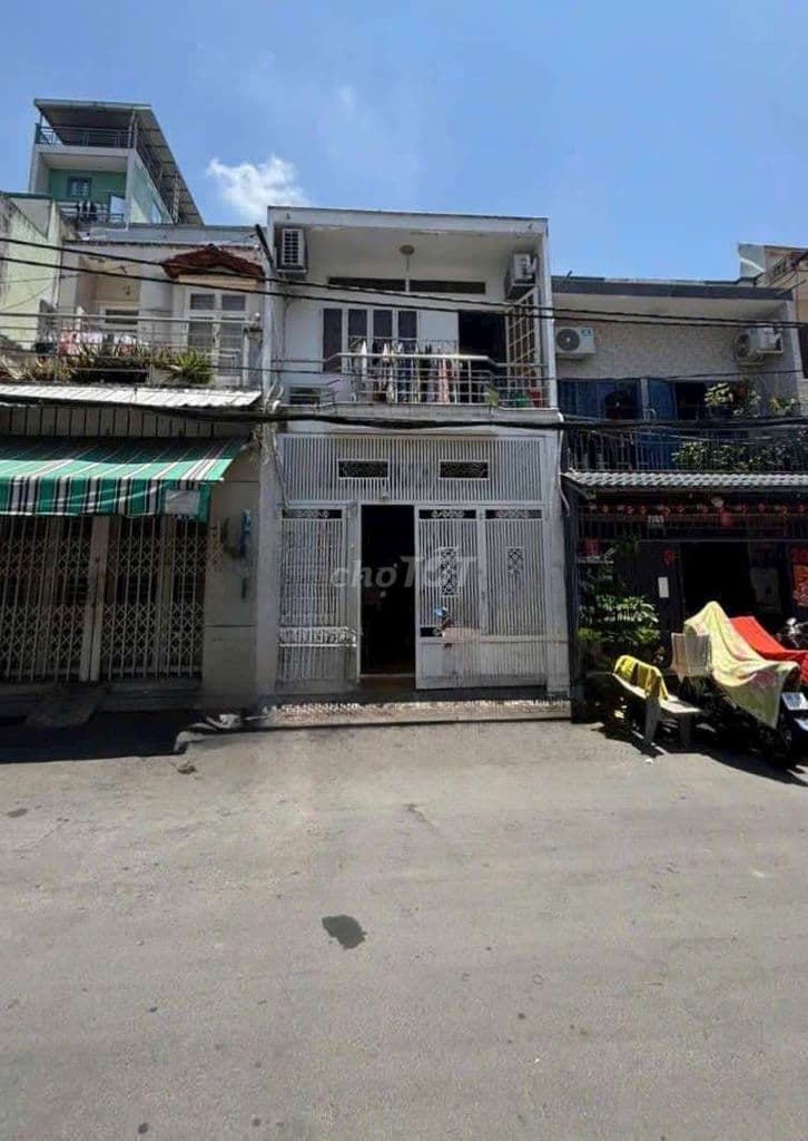 🍀 Nhà Nhỏ Gọn Gàng Bùi Minh Trực, Q8 – 30m² – Giá 2Tỷ120 Dễ Chịu - Ảnh 2