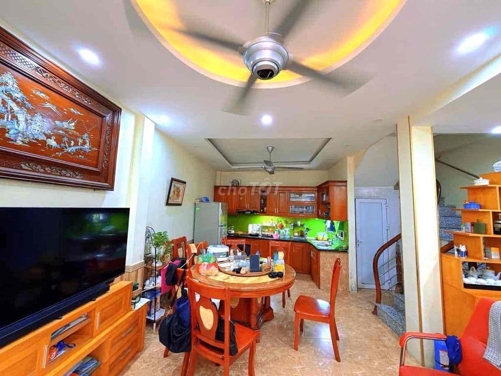 BÁN GẤP NGUYỄN ĐÌNH THI TÂY HỒ 42M MT 5M 3 NGỦ VIEW HỒ NHỈNH 12 TỶ - Ảnh 3