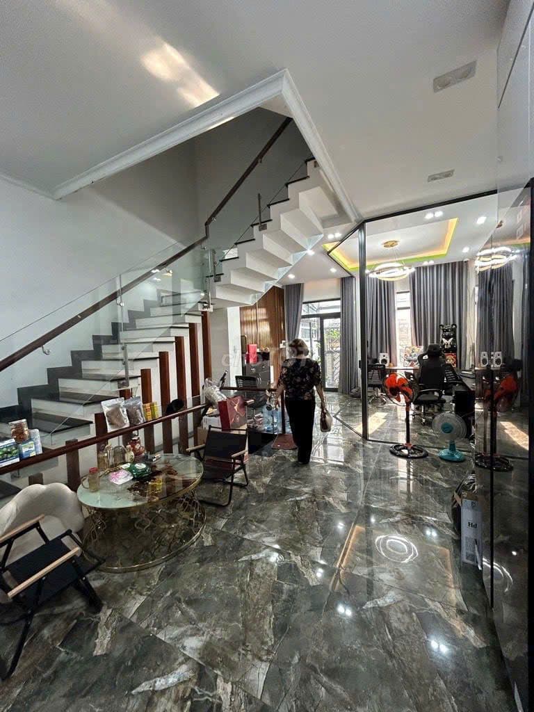 Bán nhà Kiều Đàm Q7, 5x15m, hầm 4 tầng, 4PN 5WC, hẻm 6m, nhỉnh 13 tỷ - Ảnh 2