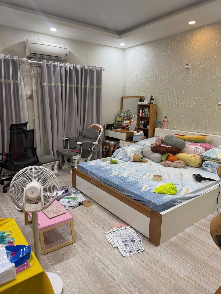 Bán nhà 2 tầng MT đường số 9 Cư Xá Bình Thới, DT: 4x13, Full nội thất! - Ảnh 3