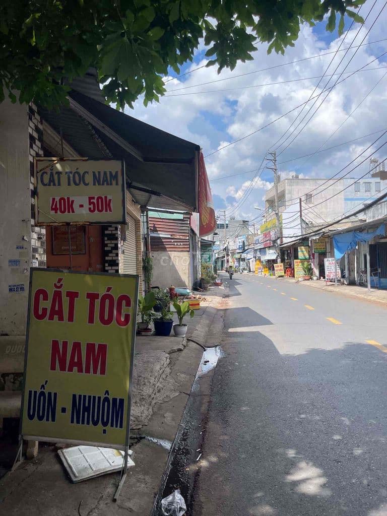 nhà cần bán