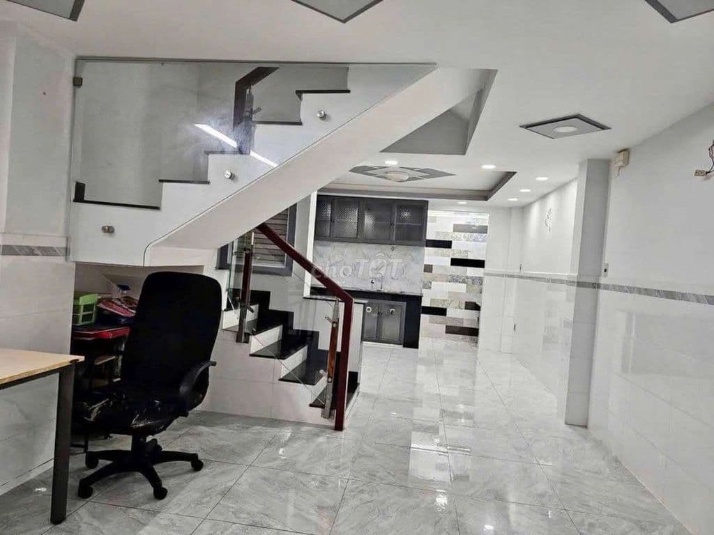 BÁN NHÀ GẤP ,HXH, LÊ ĐỨC THỌ , GÒ VẤP ,DT 47M2 , 4 TẦNG GIÁ 5,7 TỶ TL
