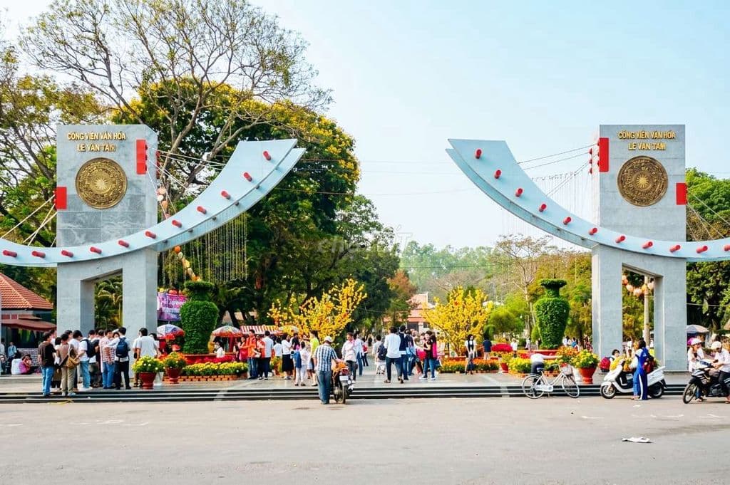 NGAY TRẠM METRO - VỊ TRÍ TRUNG TÂM - Q.10