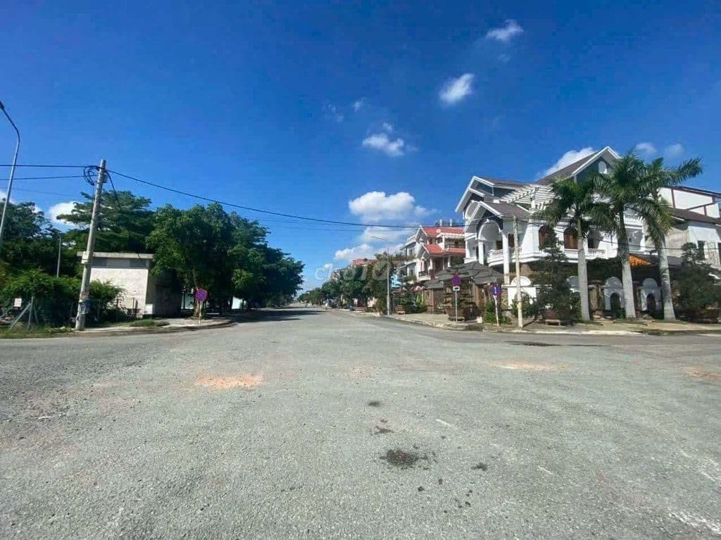 Lô đất 10m x 20m. view sông Trục Chính Khu Biệt Thự Phú Nhuận - Ảnh 2