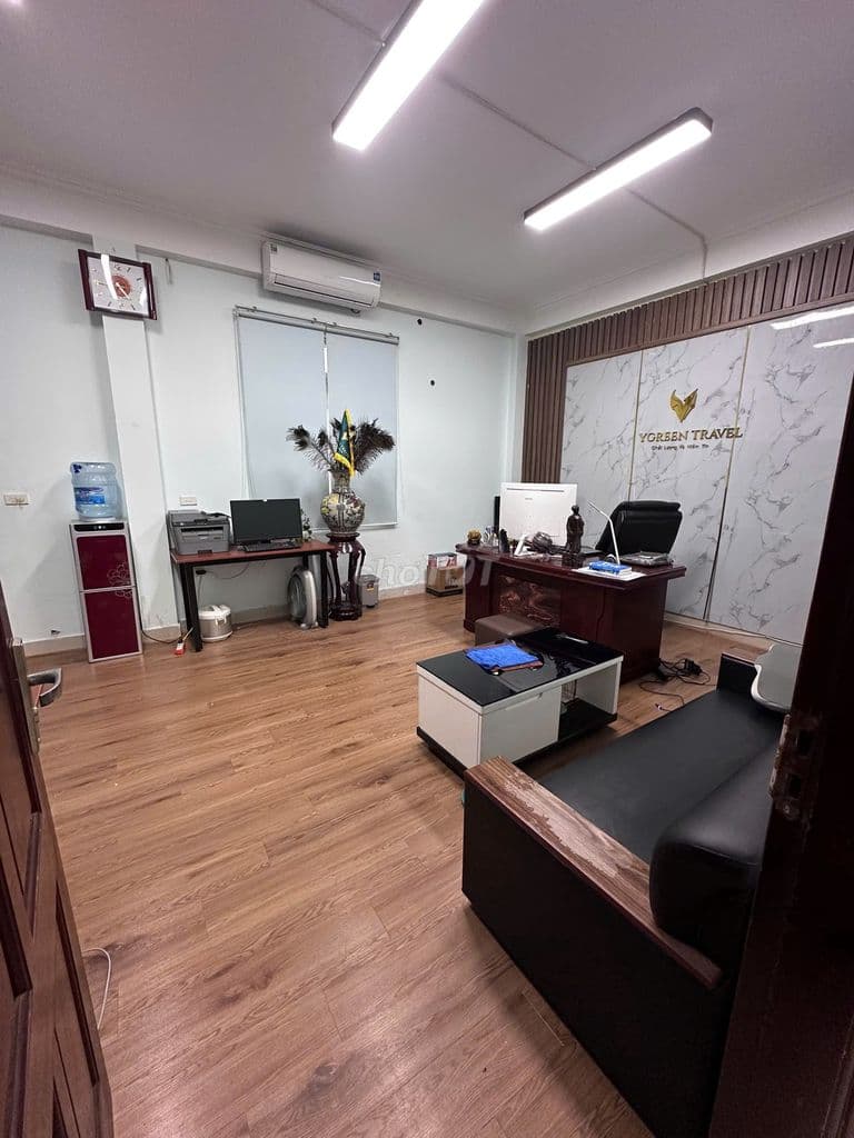 Siêu rẻ - Văn phòng 225A Nguyễn Ngọc Vũ 35m2 giá chỉ 6 triệu - Ảnh 3