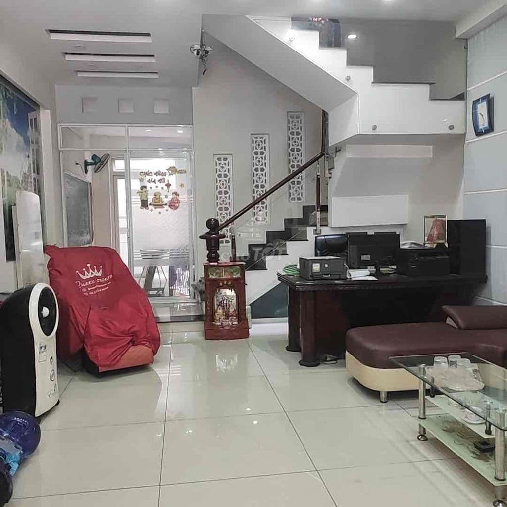 HẺM TẢI 1/ NGUYỄN THỊ KIỂU - NHÀ 5 x 18m 4 TẦNG BTCT NGAY UBND PHƯỜNG - Ảnh 2