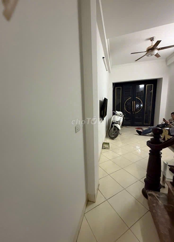 Bán Nhà Dân Xây Võng La 31m² - Đường 2 Ô Tô Tránh, Gần Cầu Thăng Long - Ảnh 3