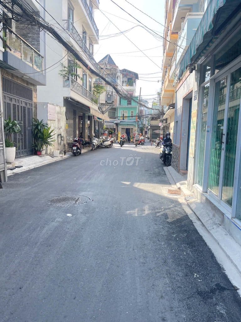 BÁN ĐẤT Ở, MTNBỘ 4M (XH) ÂU CƠ, P10, Q.TB 4,350 TỶ