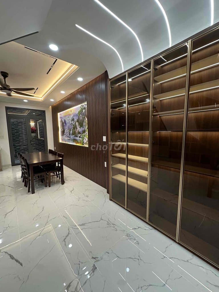 Nhà Phố Cao Cấp Lê Đình Cẩn gần chợ , DT 4x17 , 5PN ,6WC ,SHR