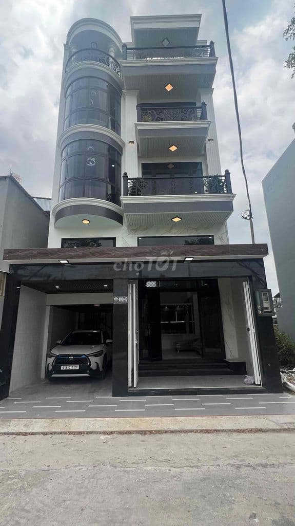 BIỆT THỰ HỒ BƠI NHÀ BÈ