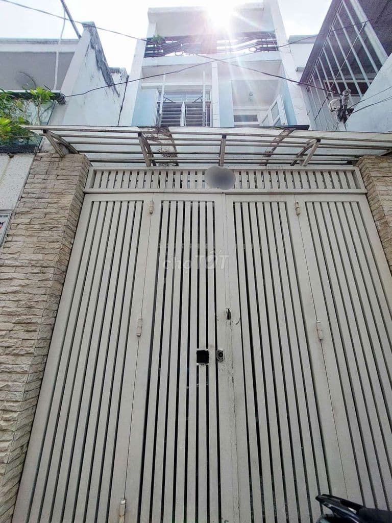 nhà đẹp cách 50m ra mặt tiền phạm thế hiển P4,Q8