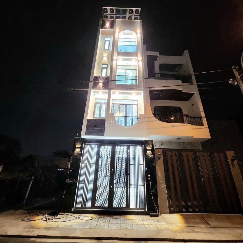 Chính chủ bán nhà 5 tầng phường Long Trường quận 9