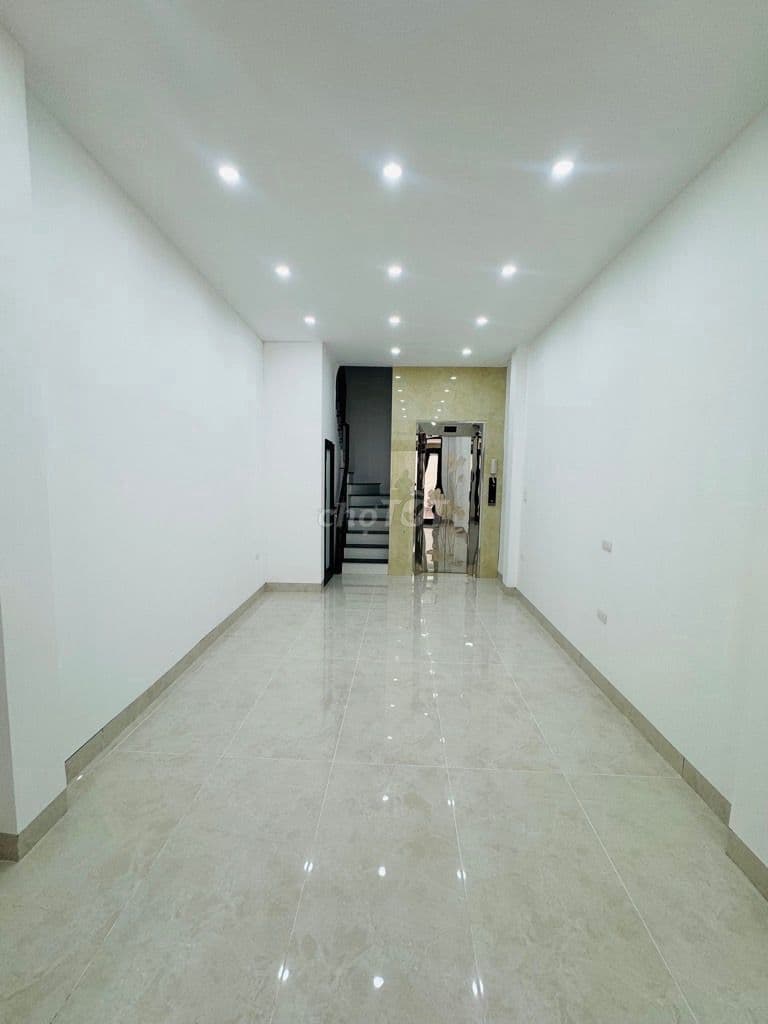 BÁN NHÀ MỚI - TÂY HỒ - THANG MÁY – VIEW THÀNH PHỐ VEN SÔNG - Ảnh 3