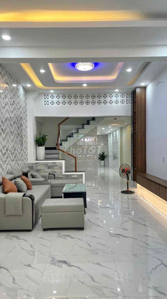 Bán nhà Hem 416 Lạc Long Quân 4x16m, 2 lầu nhà