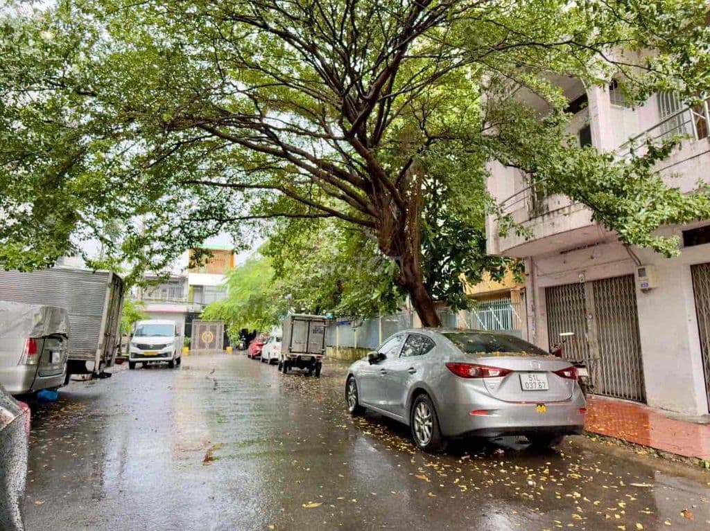 Nhà Bán hẻm xe hơi thông gần công viên Bà Hom Phường Phú Lâm - Ảnh 3