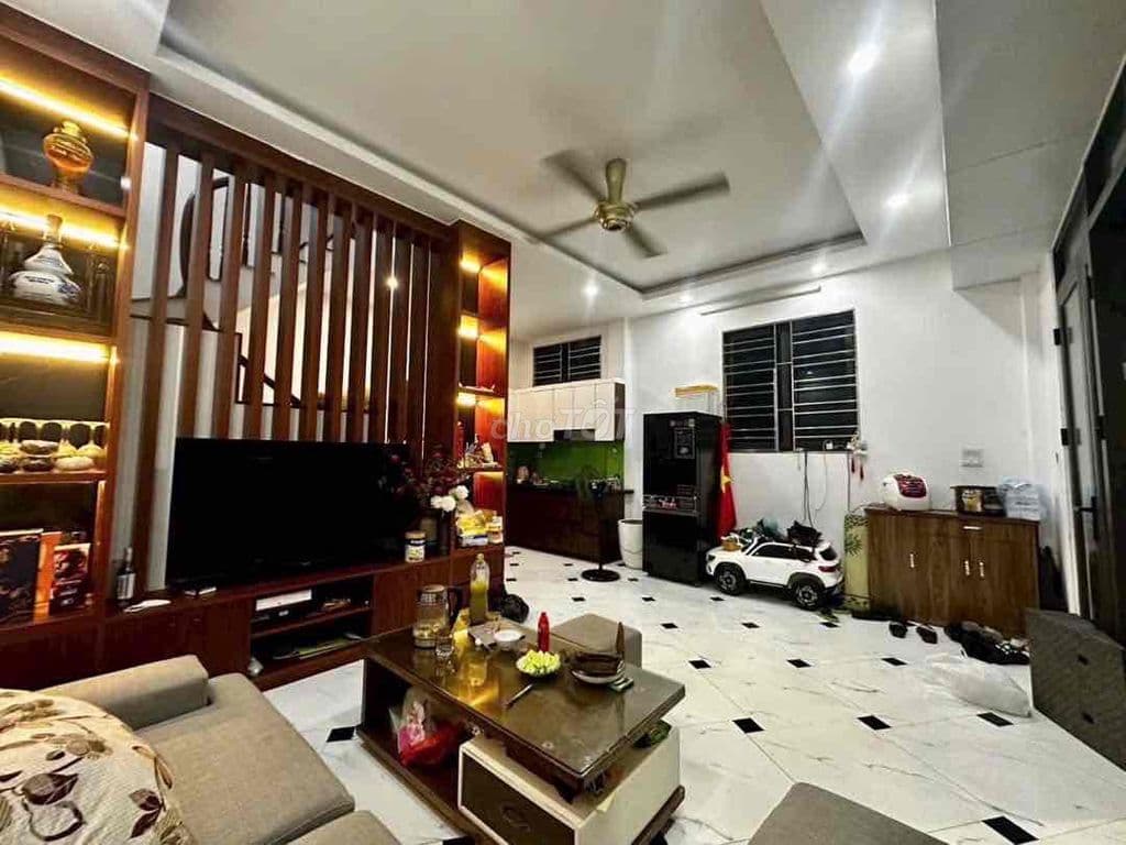 Bán nhà lô góc ô tô đỗ ngay Ga La Khê, Quang Trung - 40m2x5 tầng Full - Ảnh 2