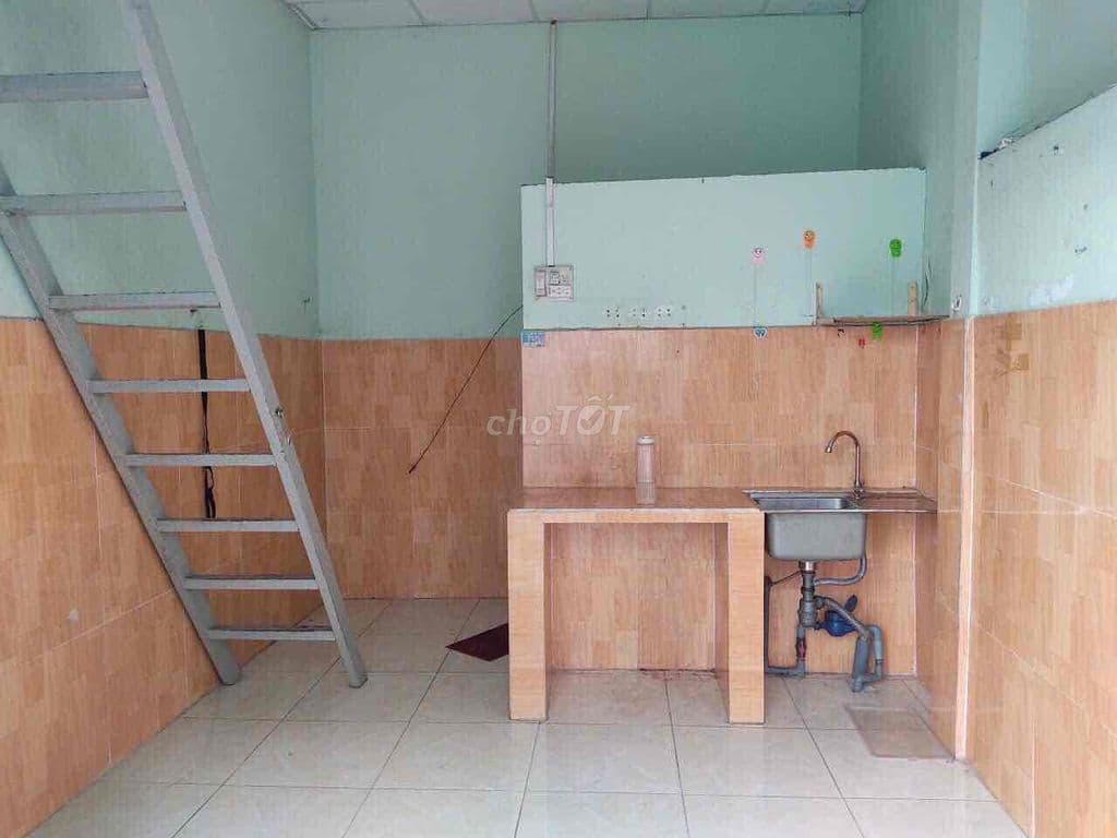 NHÀ Q12 QH TREO, SHR 77M2. NHỈNH 2 TỶ. - Ảnh 3