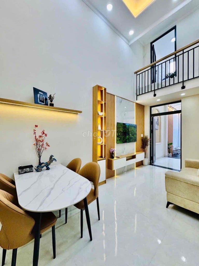 DT khủng 68m2 gần Ung Văn Khiêm , ngã tư Hàng Xanh giá chỉ 5.x tỷ - Ảnh 2