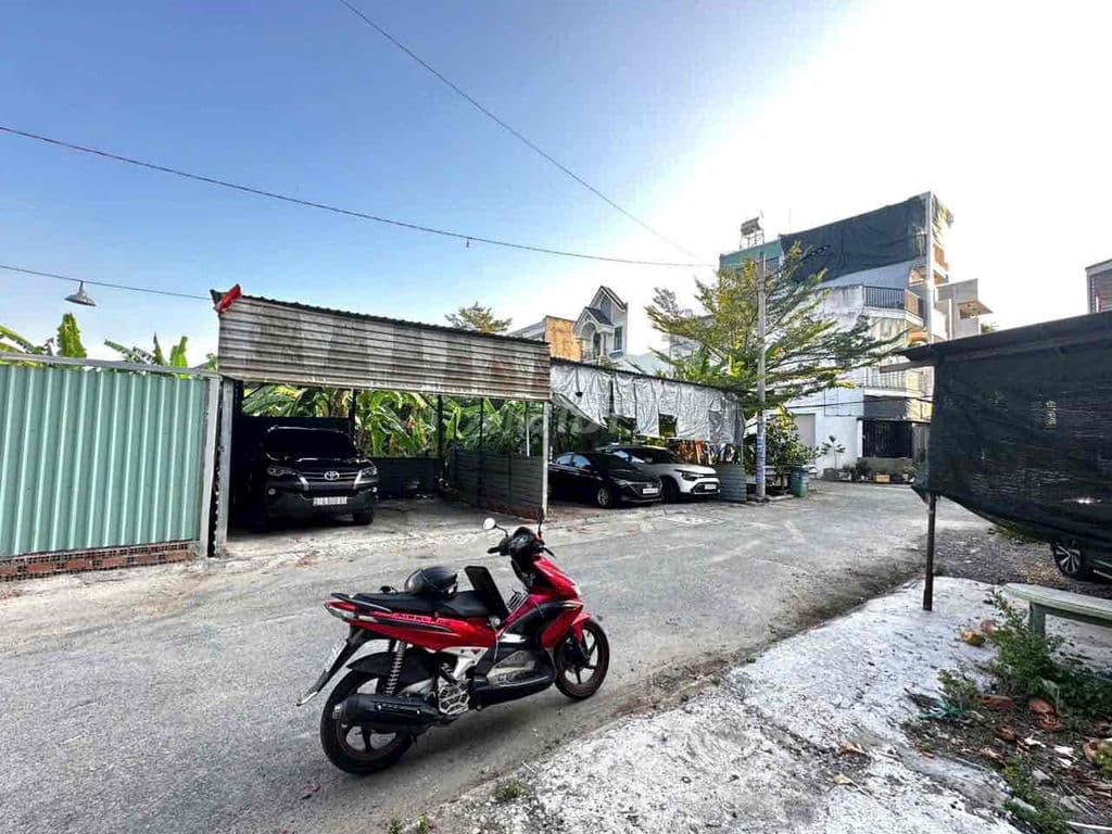 3.65 Tỷ HẺM XE TẢI, XD 4TẦNG, BÌNH CHIỂU, THỦ ĐỨC, HCM