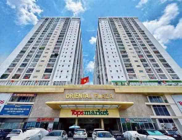 Bán căn hộ Oriental Plaza 78m2 -2PN-2WC tặng nội thất, view cực đẹp - Ảnh 3