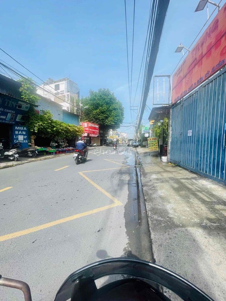 198m2(6.5x30)nhà mặt tiền 2 tầng 4Pn gần trường chinh - Ảnh 3